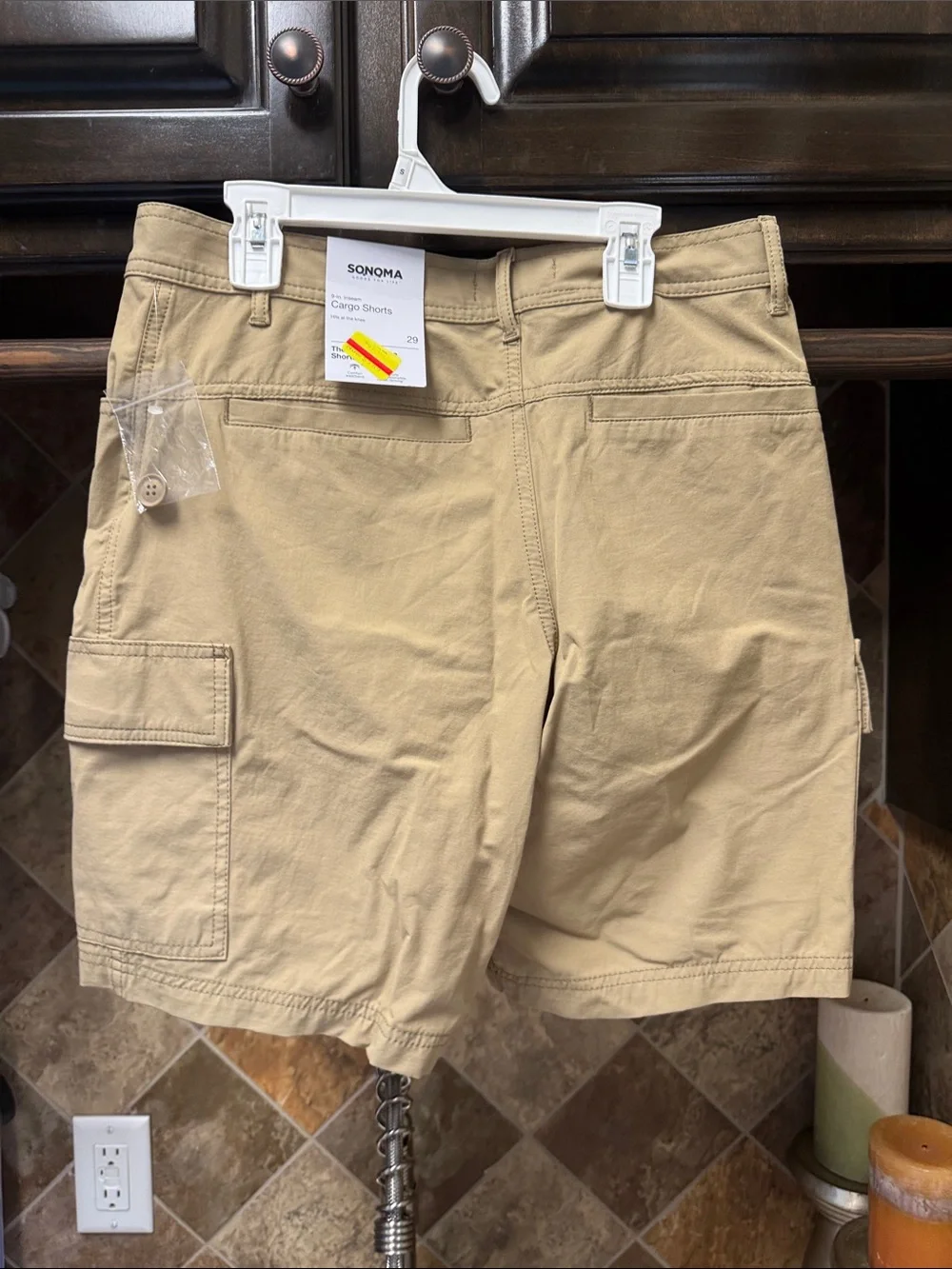 Sonoma Tan Cargo Shorts with Multiple Pockets